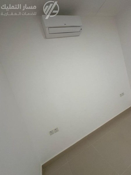 Photo by Daniel J. Schwarz